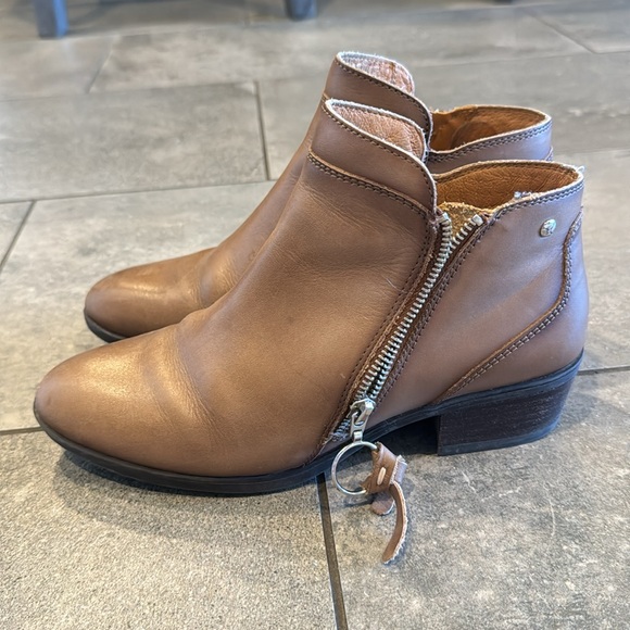 Pikolinos Brown Loafers, zip side - Picture 4 of 6